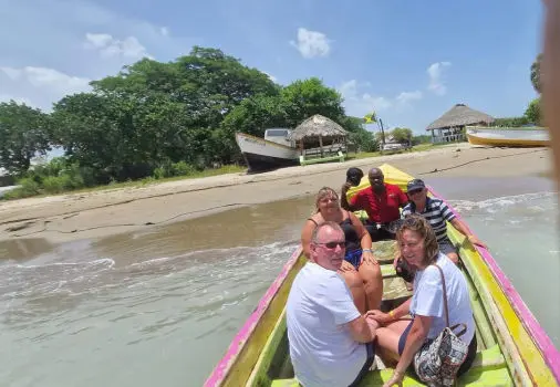 Waves Tours Jamaica